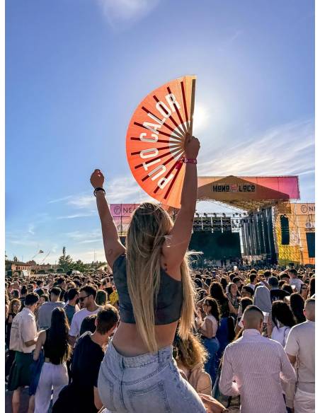 "PUTO CALOR" fan. XXL red wooden fan 64 x 33 cm.