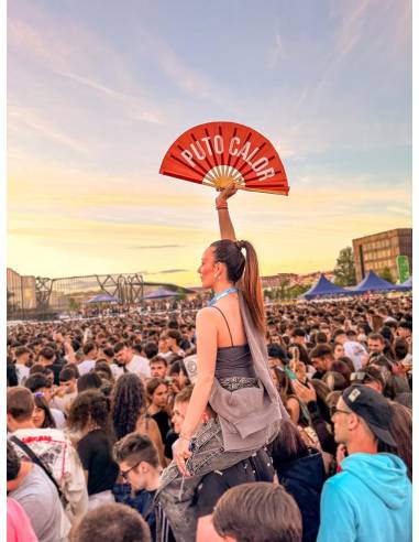 "PUTO CALOR" fan. XXL red wooden fan...