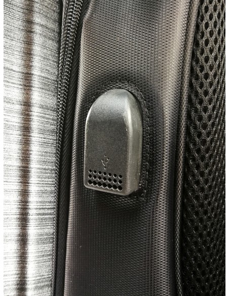 MOCHILA URBANFEEL CON CIERRE SEGURIDAD CON PUERTO DE CARGA USB GRIS