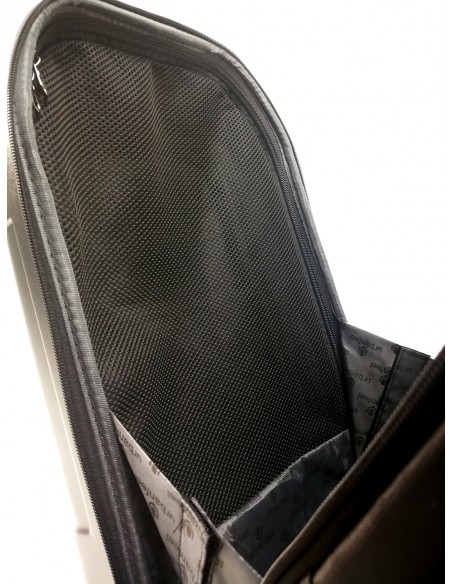 MOCHILA URBANFEEL CON CIERRE SEGURIDAD CON PUERTO DE CARGA USB GRIS