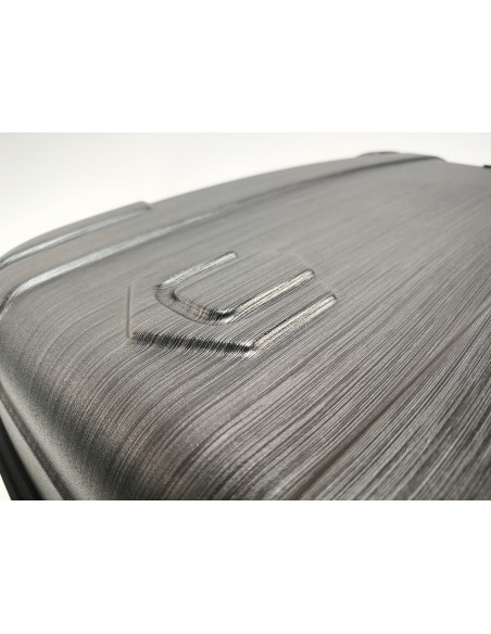 MOCHILA URBANFEEL CON CIERRE SEGURIDAD CON PUERTO DE CARGA USB GRIS
